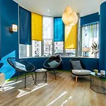 Ibis Styles Croix Rousse Hotel 3*