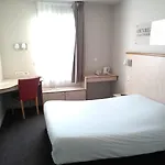Ibis Styles Croix Rousse Отель