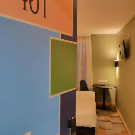 Ibis Styles Croix Rousse 호텔 리옹