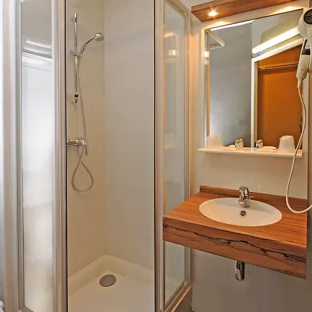 Ibis Styles Croix Rousse 3* 리옹