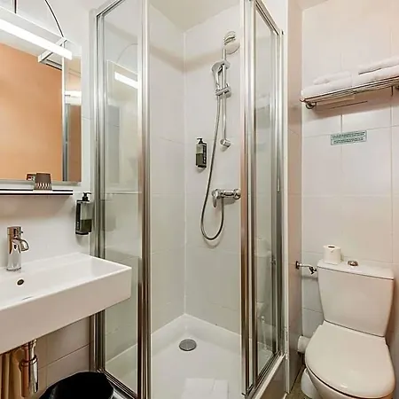 Ibis Styles Croix Rousse Otel