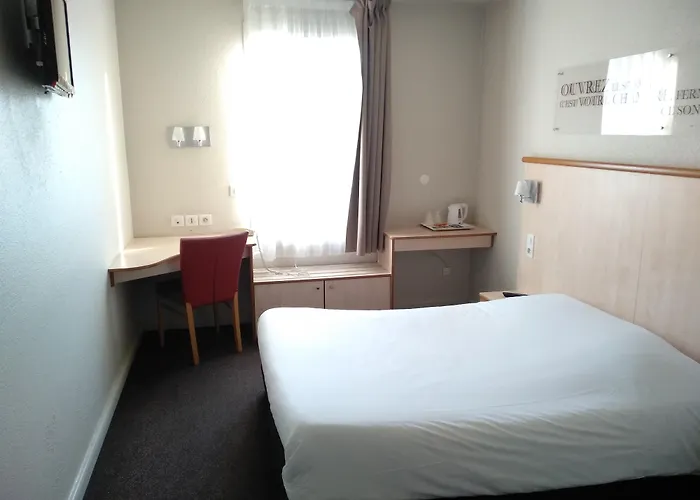 Ibis Styles Croix Rousse מלון 3*