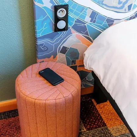 Ibis Styles Croix Rousse 3* Λυών