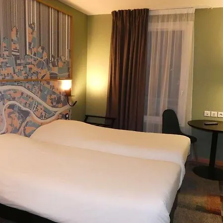 Ibis Styles Croix Rousse 3* リヨン