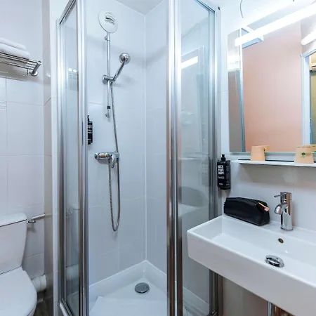 Ibis Styles Croix Rousse ホテル リヨン