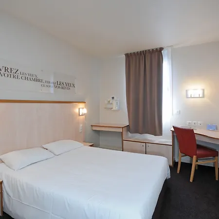 ホテル Ibis Styles Croix Rousse リヨン