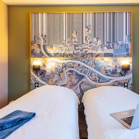 Hotel Ibis Styles Croix Rousse 3*