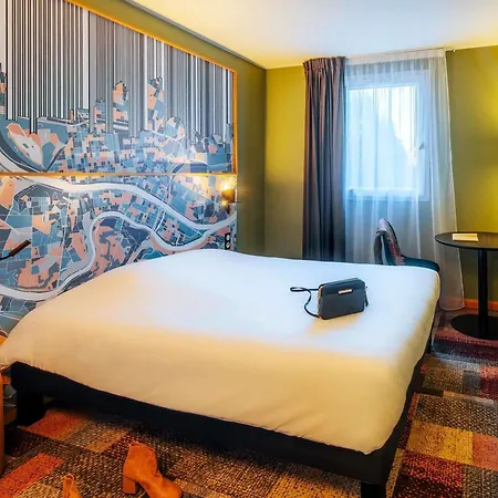 Ibis Styles Croix Rousse 호텔 리옹