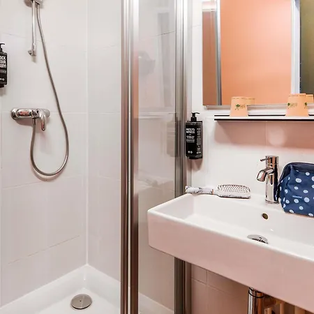 Ibis Styles Croix Rousse 3*