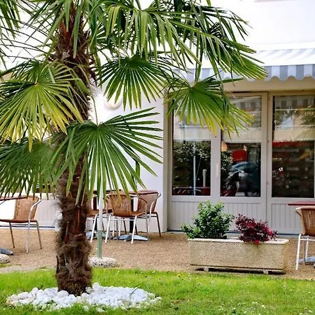 호텔 Ibis Styles Croix Rousse 3*